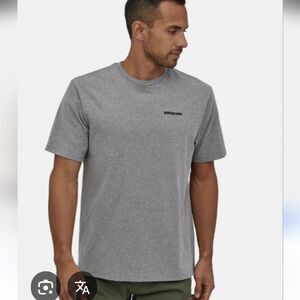 Patagonia Men's Heather Gray Short Sleeve Tee
